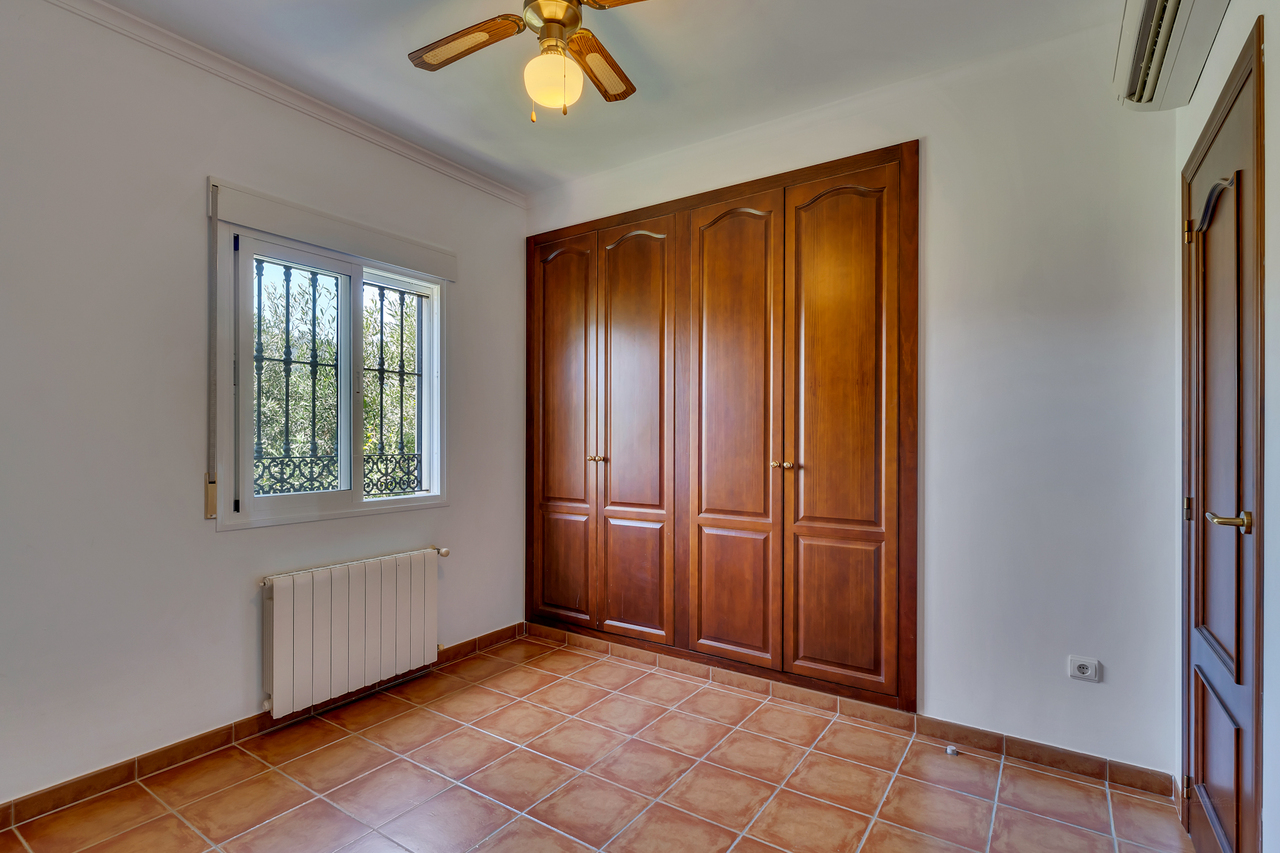 Villa en venta en Orba