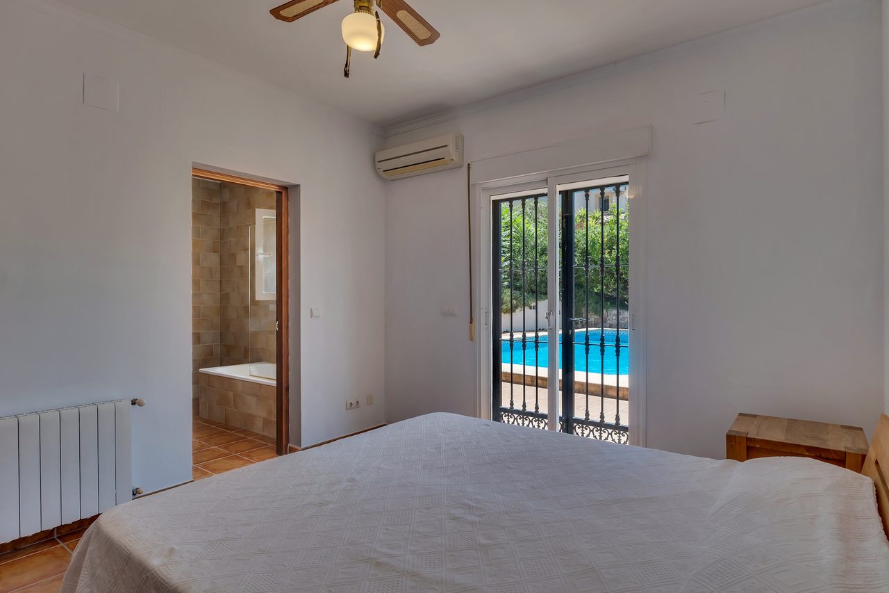 Villa en venta en Orba