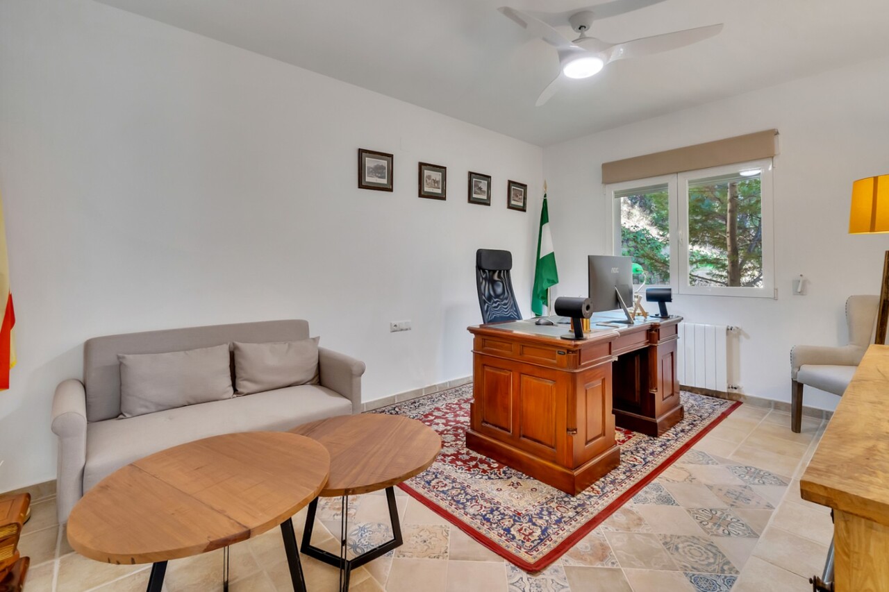 2402: Villa  in Altea