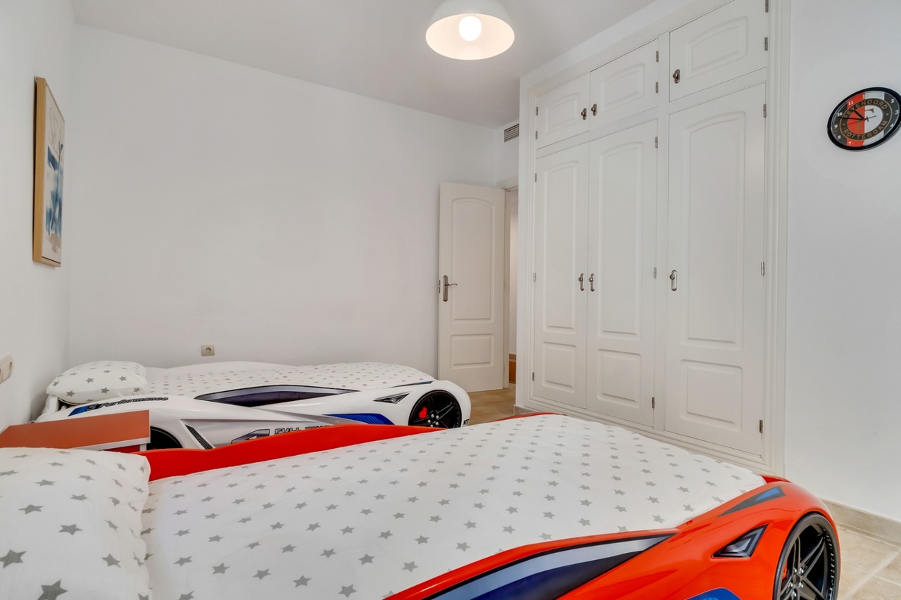 2402: Villa  in Altea