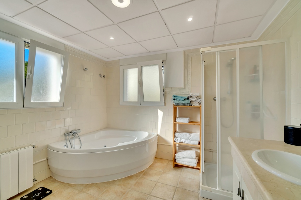 2402: Villa  in Altea