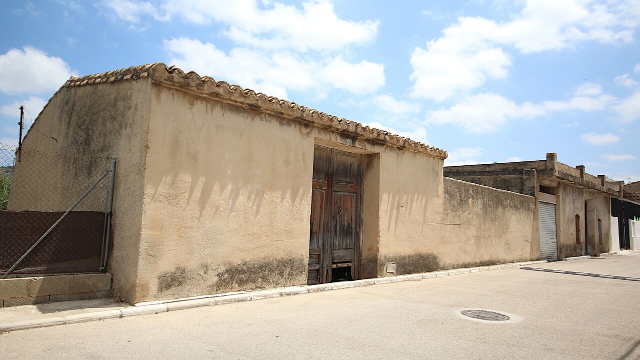 2403: Town House  in Parcent