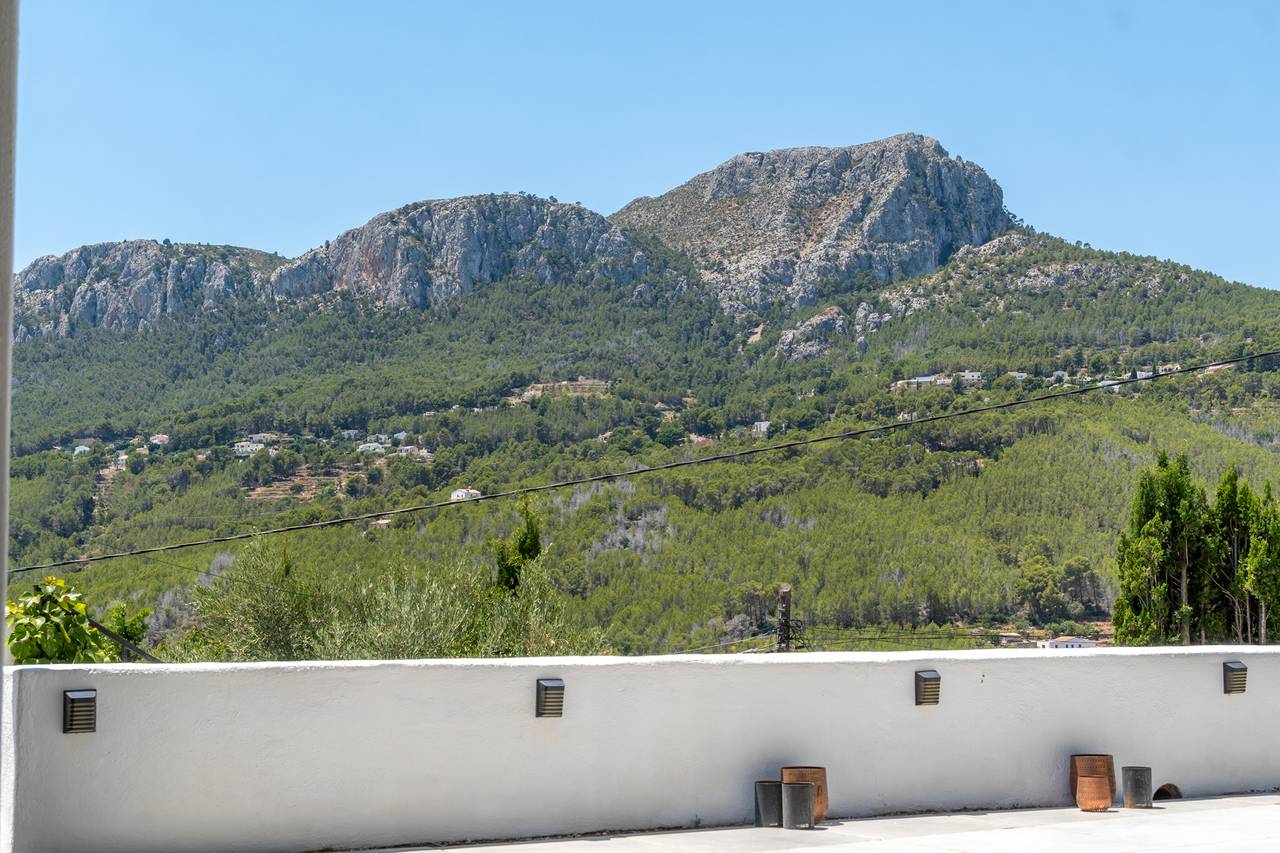 2404: Villa  in Benissa