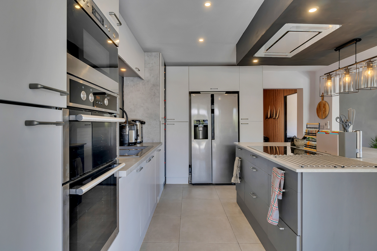 2404: Villa  in Benissa