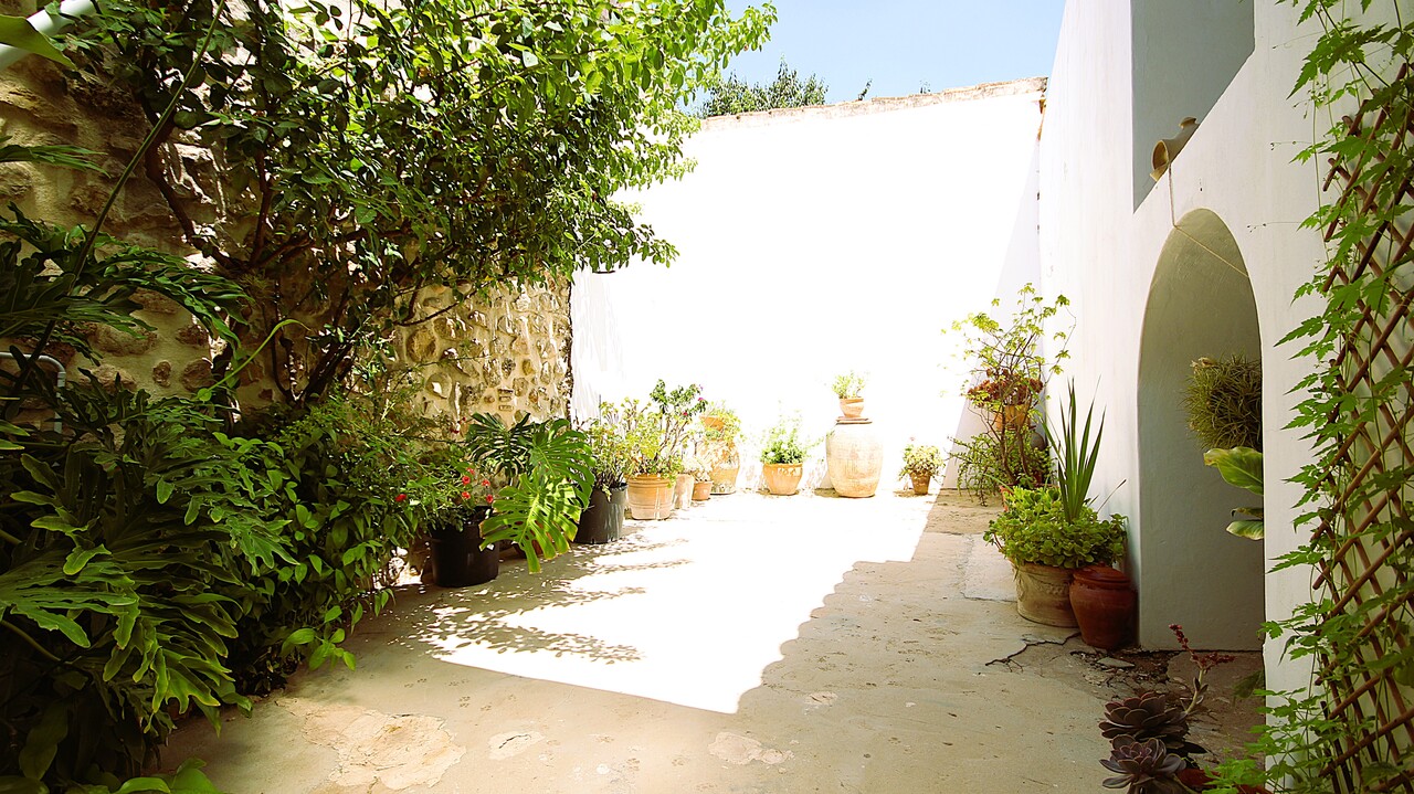 Town house for sale in Jalon