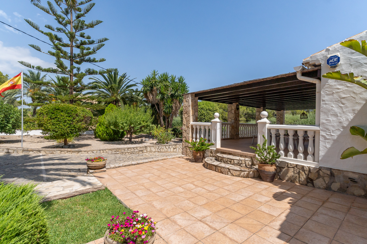 Villa à la vente à Javea