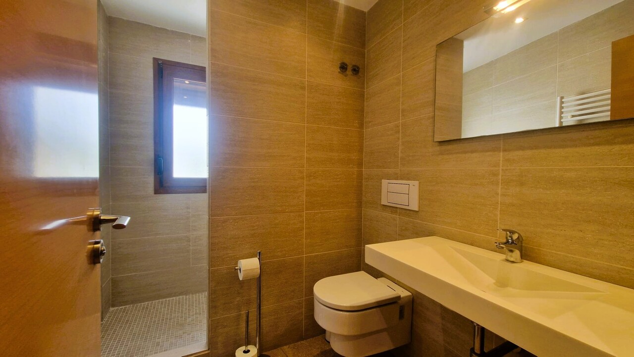 2410: Apartment  in Jalon