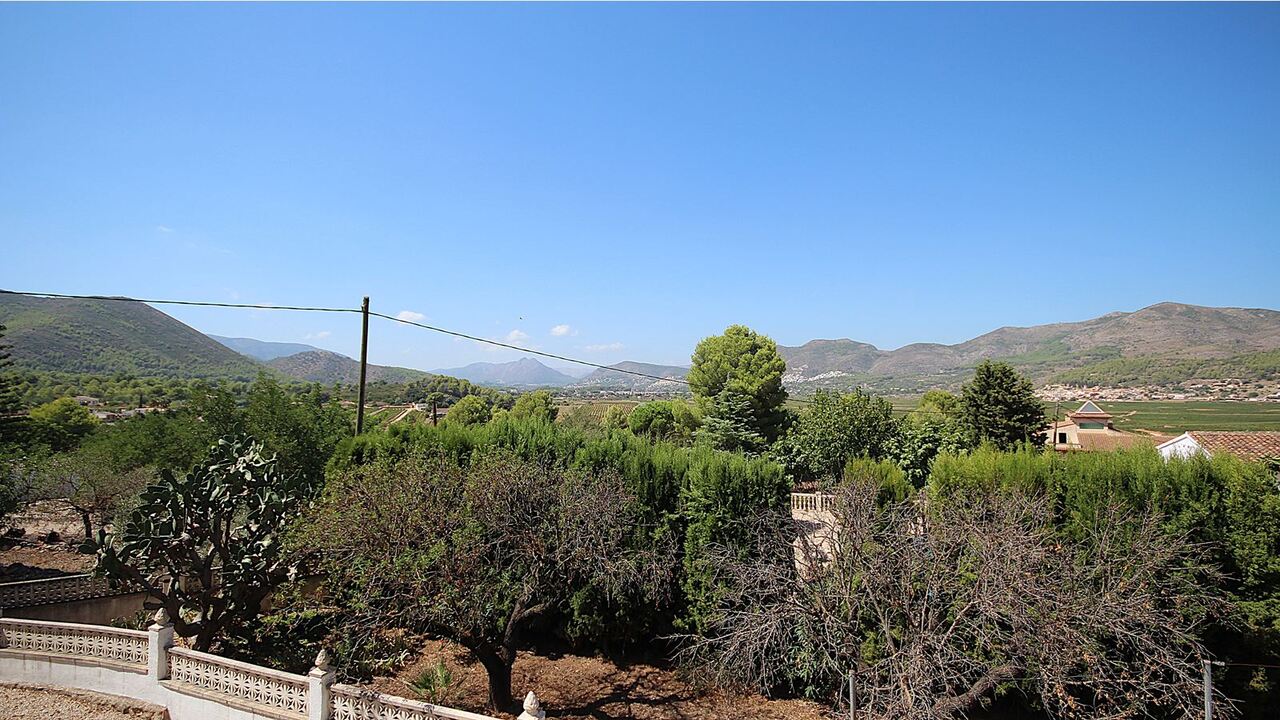 2415: Villa  in Lliber