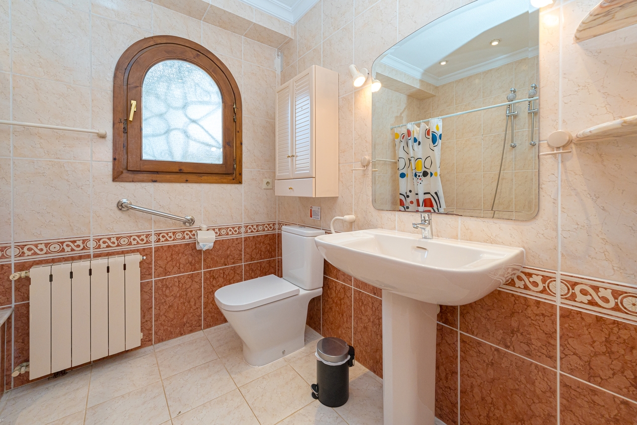 2420: Villa  in Javea