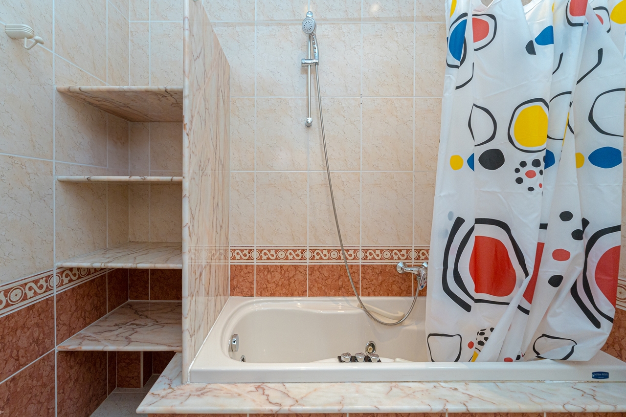 2420: Villa  in Javea