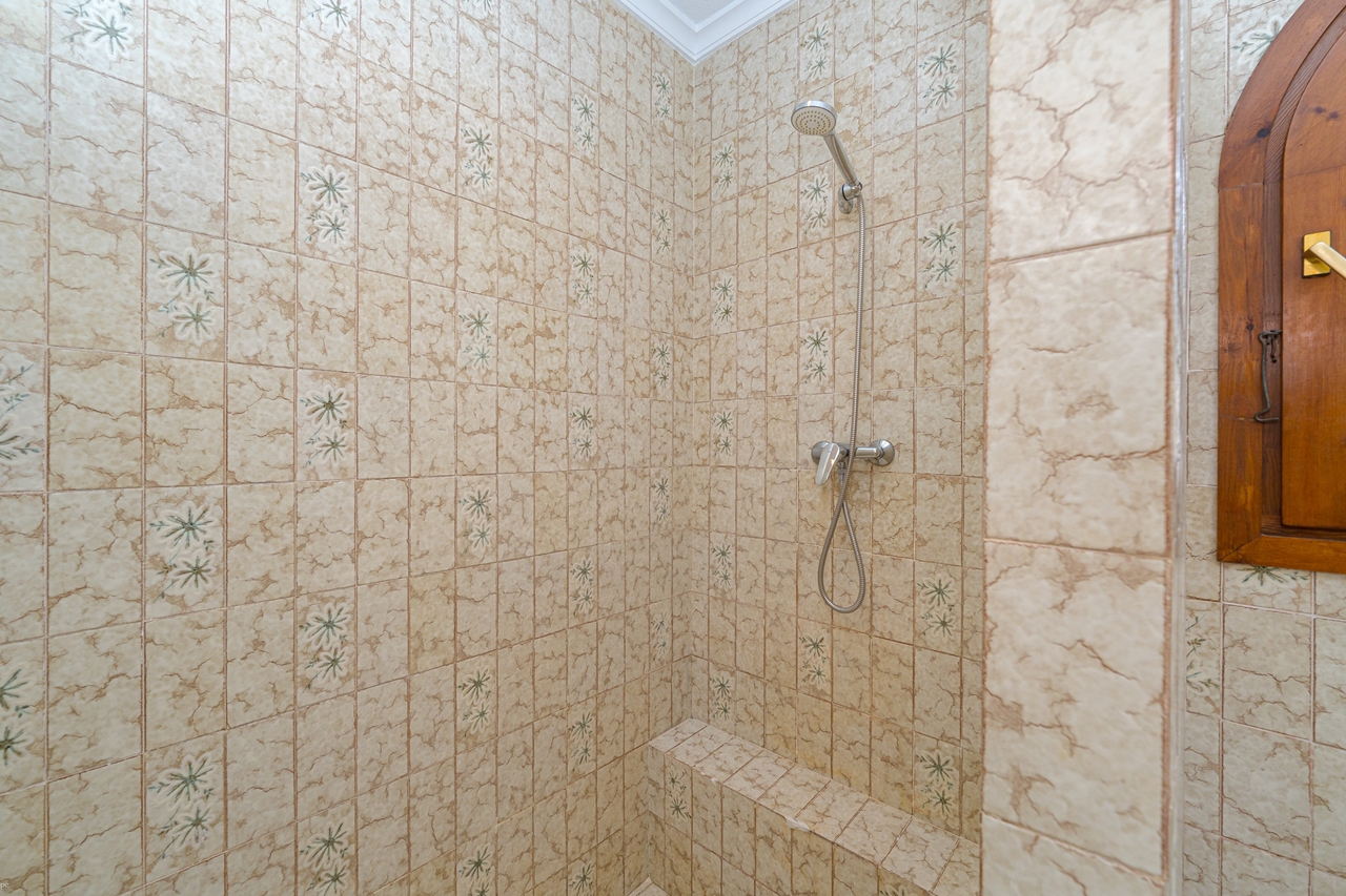 2420: Villa  in Javea