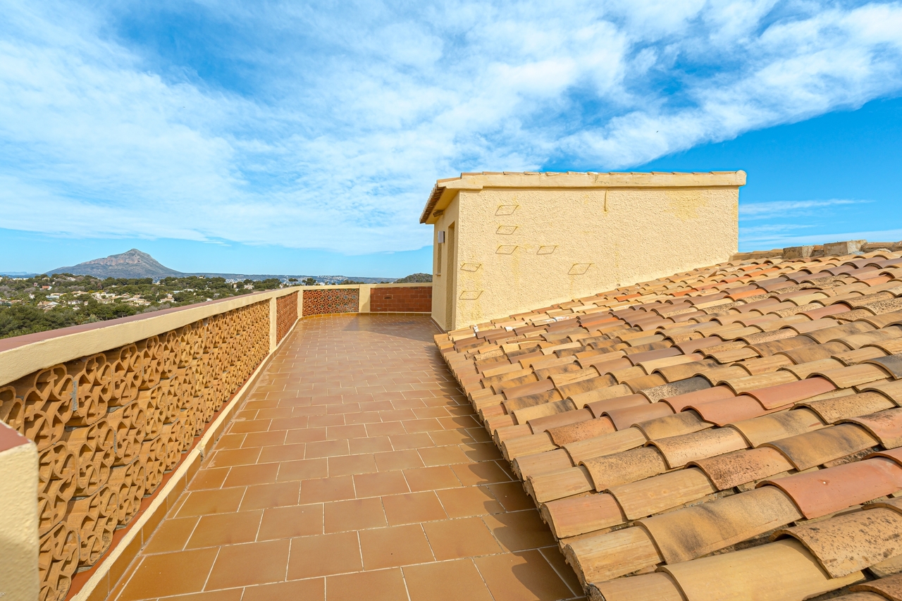 2420: Villa  in Javea