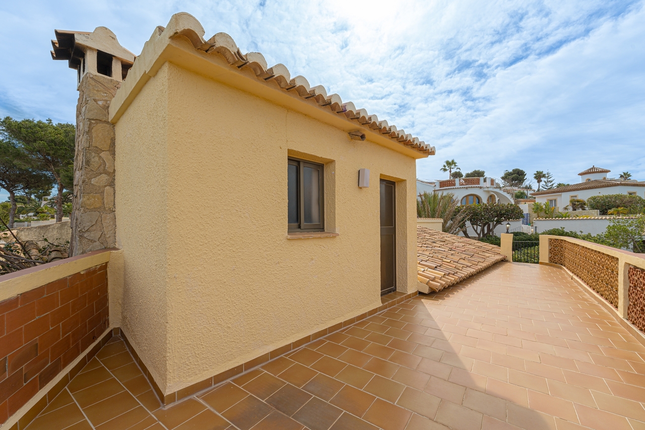 2420: Villa  in Javea