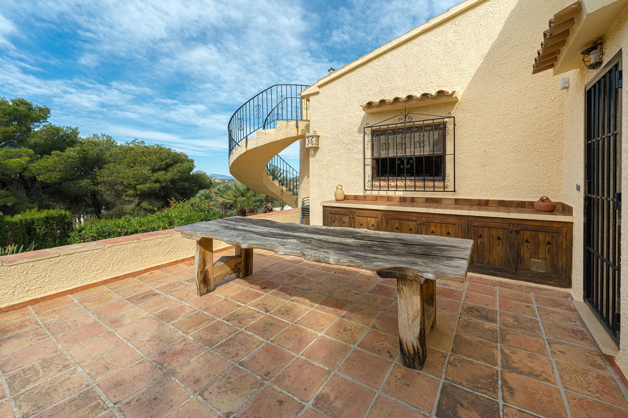 2420: Villa  in Javea