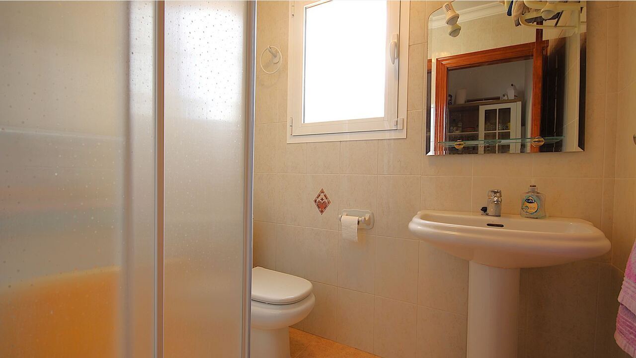 2421: Villa  in Sagra