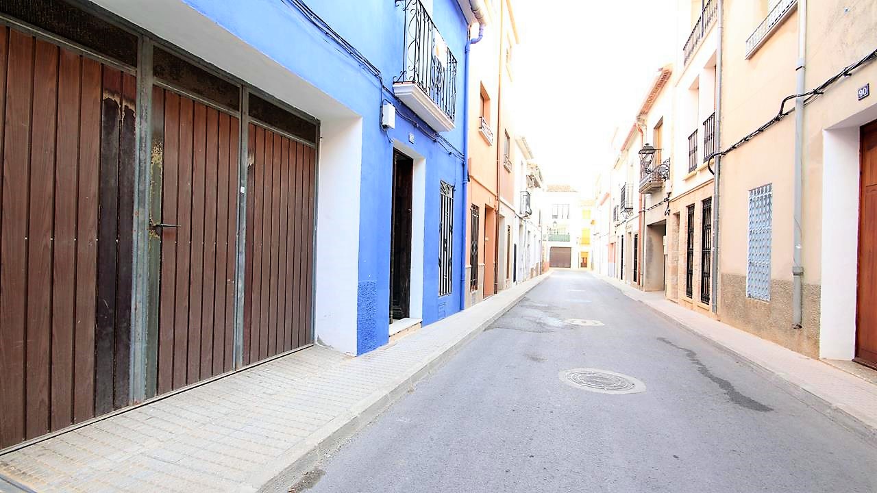 Town house in Jalon for sale in Alicante Costa Blanca Spain JA1514