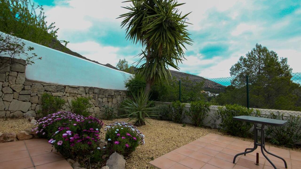 Villa in Jalon for sale in Alicante Costa Blanca Spain JA1591 Spanish