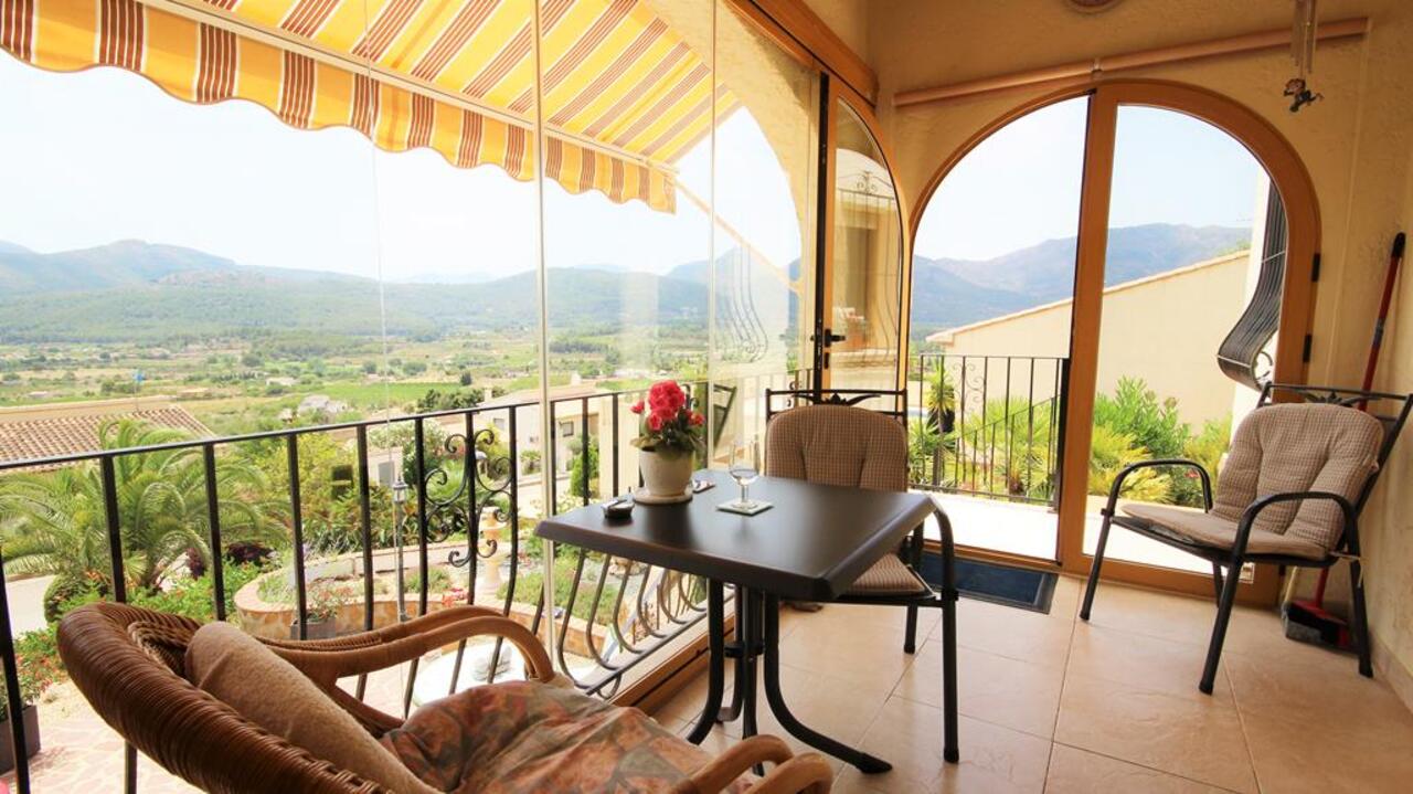 Villa in Jalon for sale in Alicante Costa Blanca Spain JA1740 Spanish