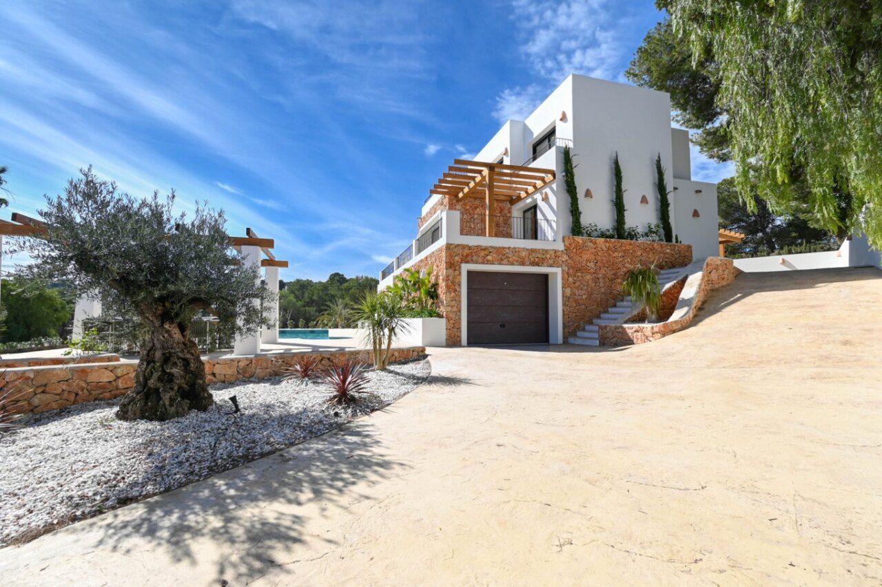 2627V: Villa  in Moraira