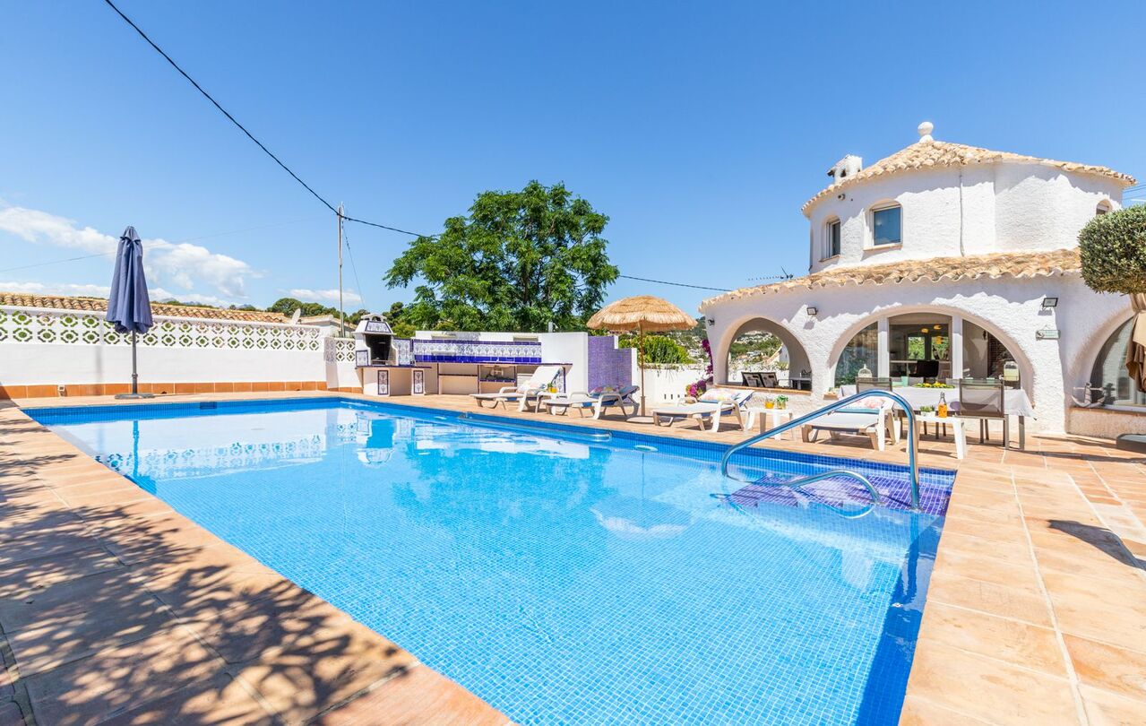 2629V-E: Villa  in Benissa