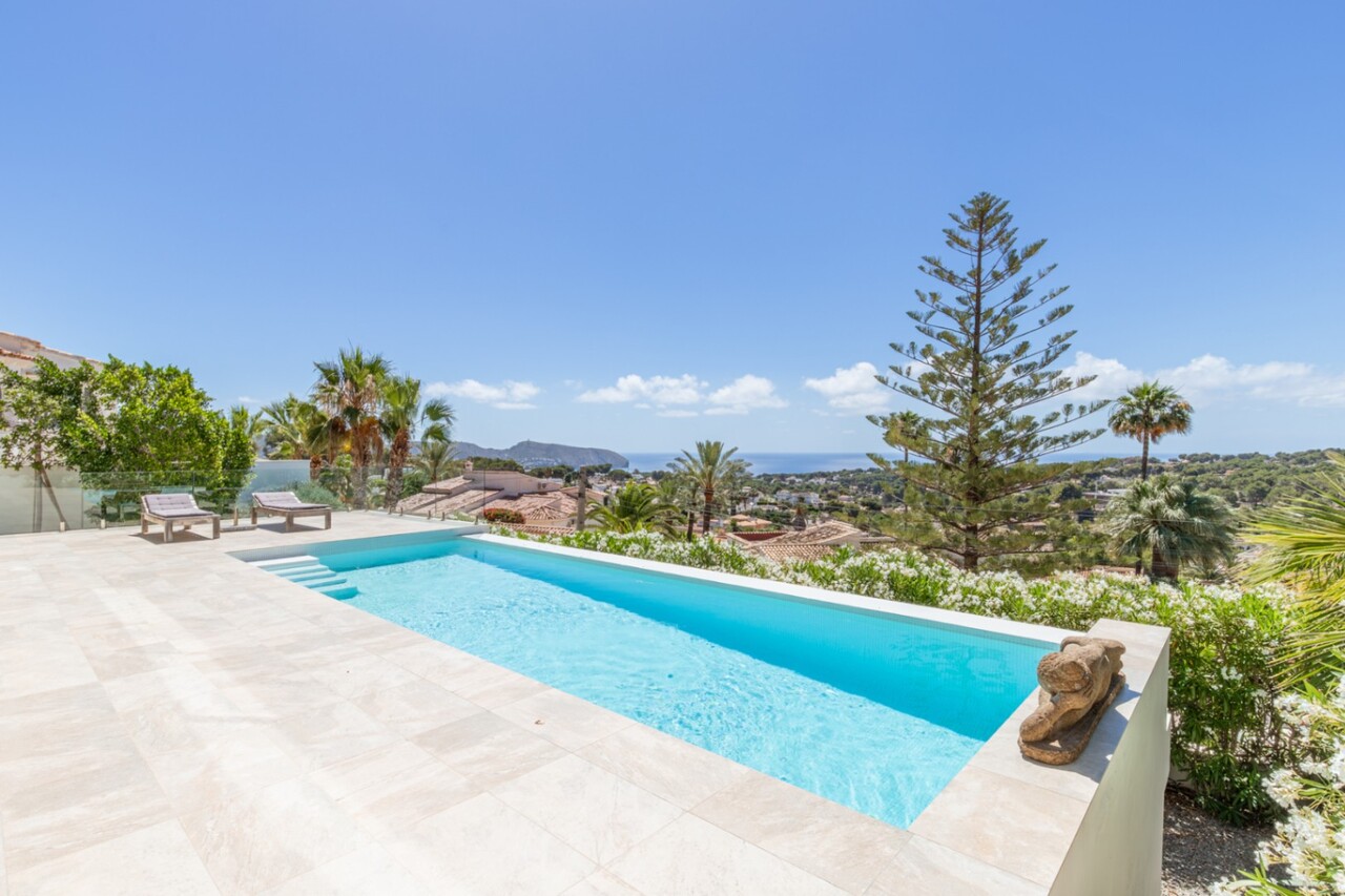 2647V-E: Villa  in Moraira