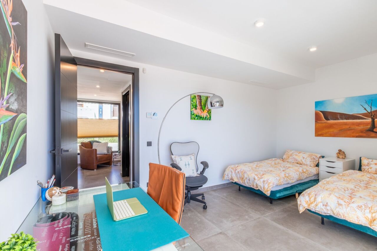 2667V-E: Villa  in Moraira