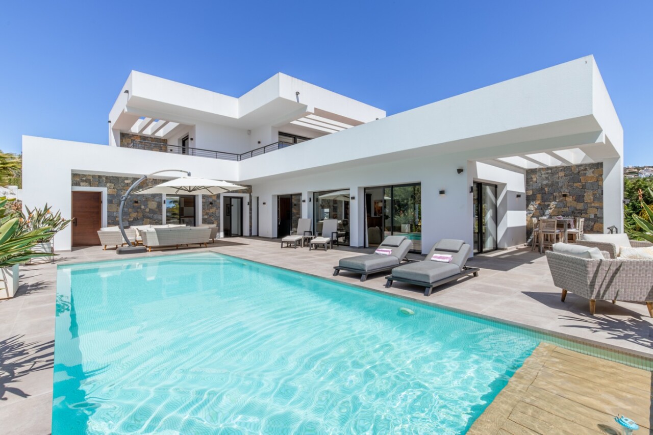 2667V-E: Villa  in Moraira