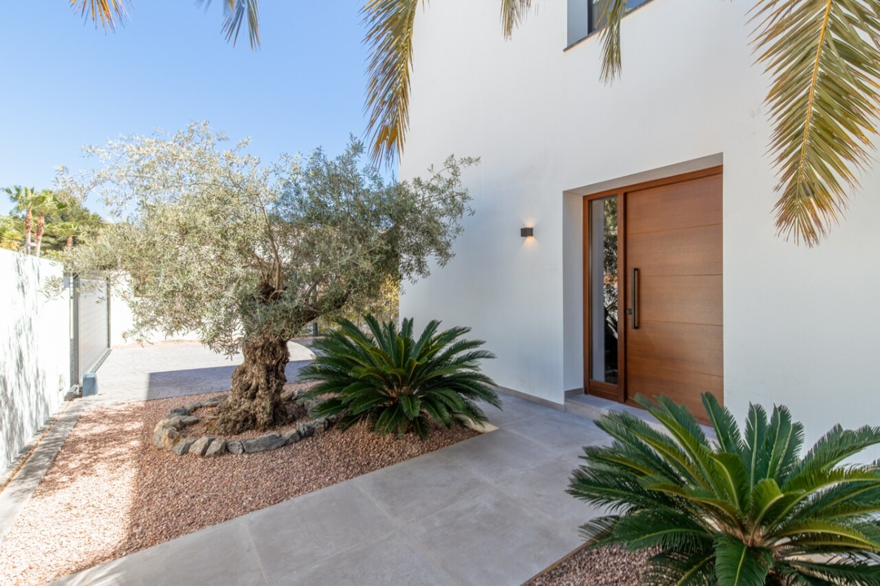 2667V-E: Villa  in Moraira