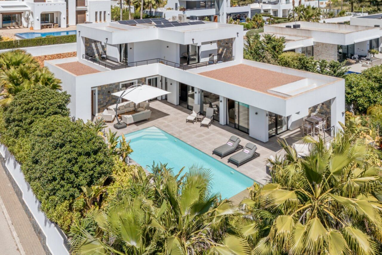 2667V-E: Villa  in Moraira