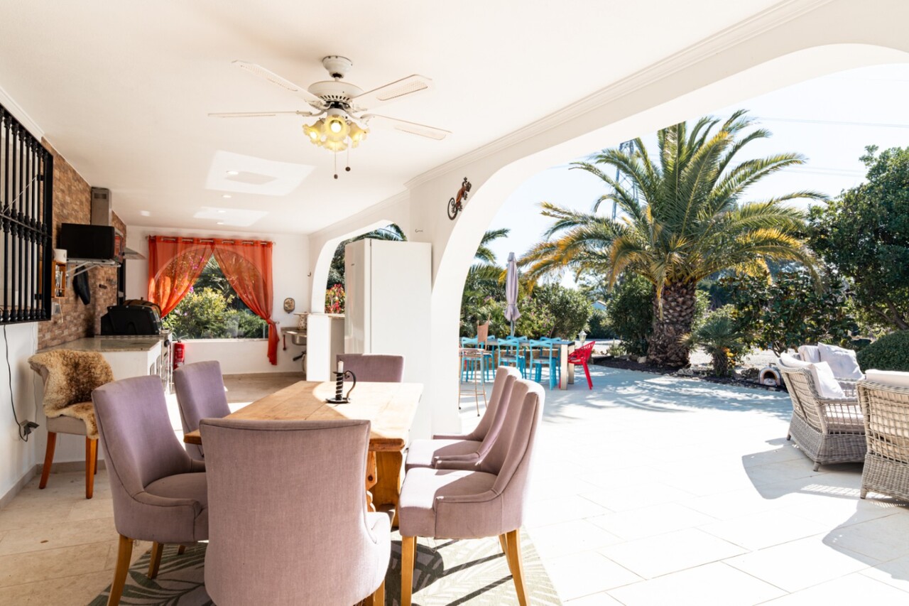 2610V-E: Country House  in Teulada