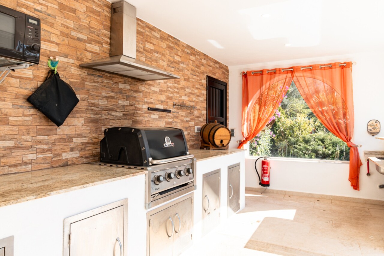 2610V-E: Country House  in Teulada