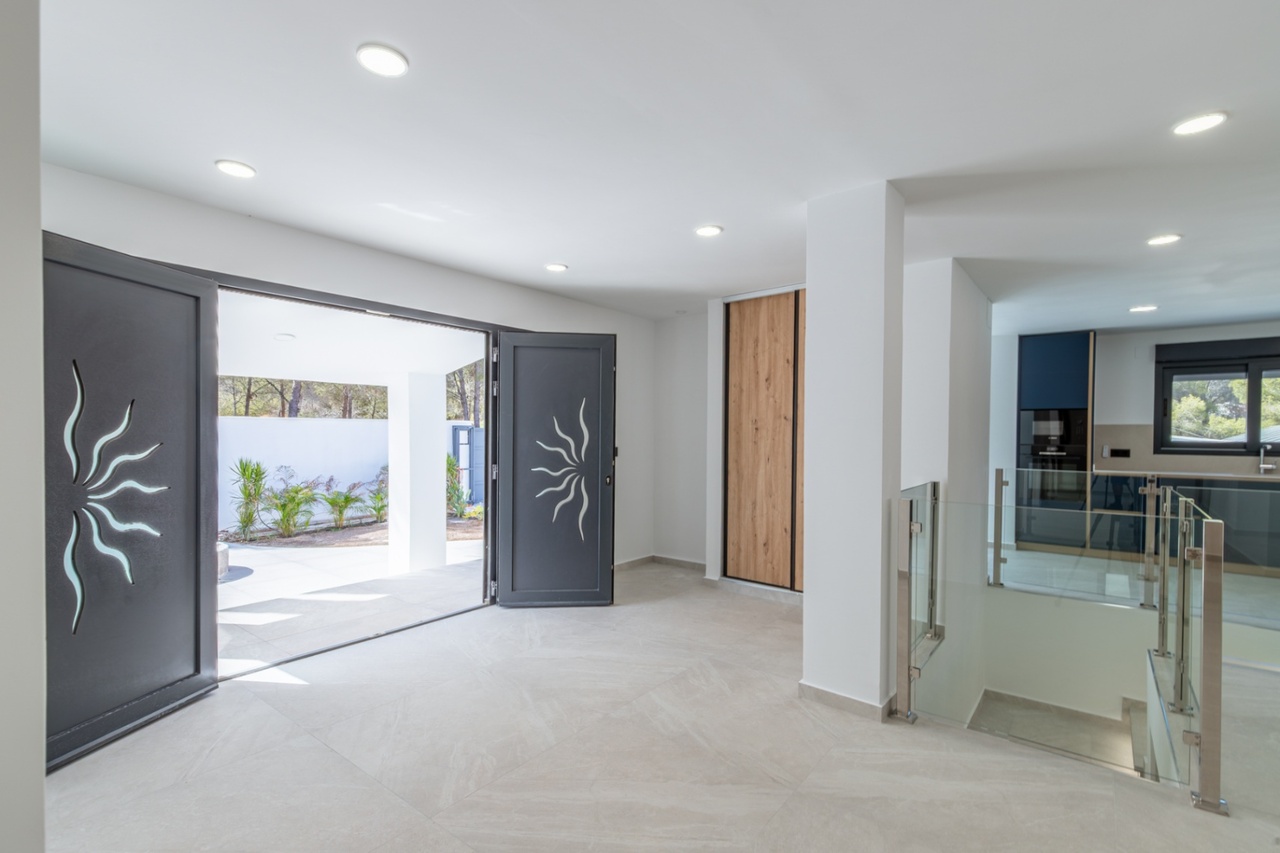 2611V-E: Villa  in Albir
