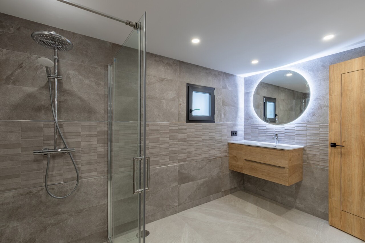 2611V-E: Villa  in Albir