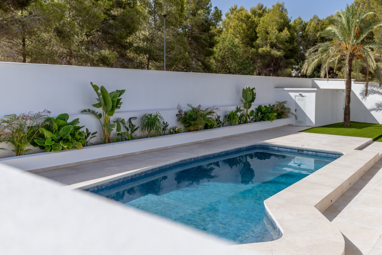 2611V-E: Villa  in Albir