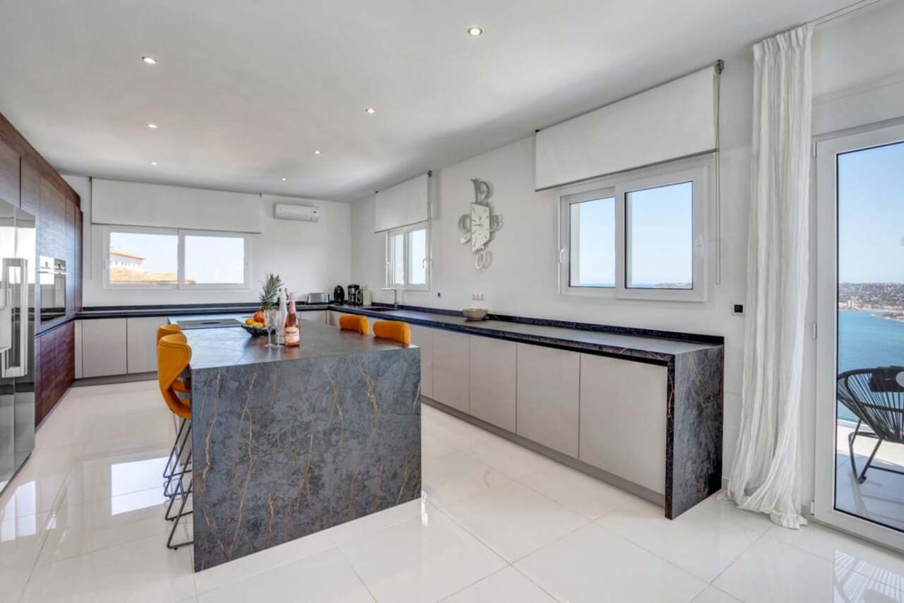 DHJV324: Villa  in Javea