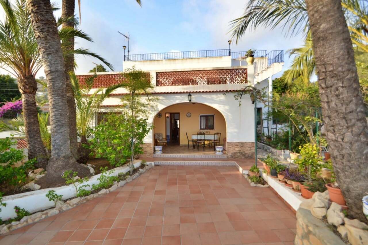 DHJV334: Villa  in Javea
