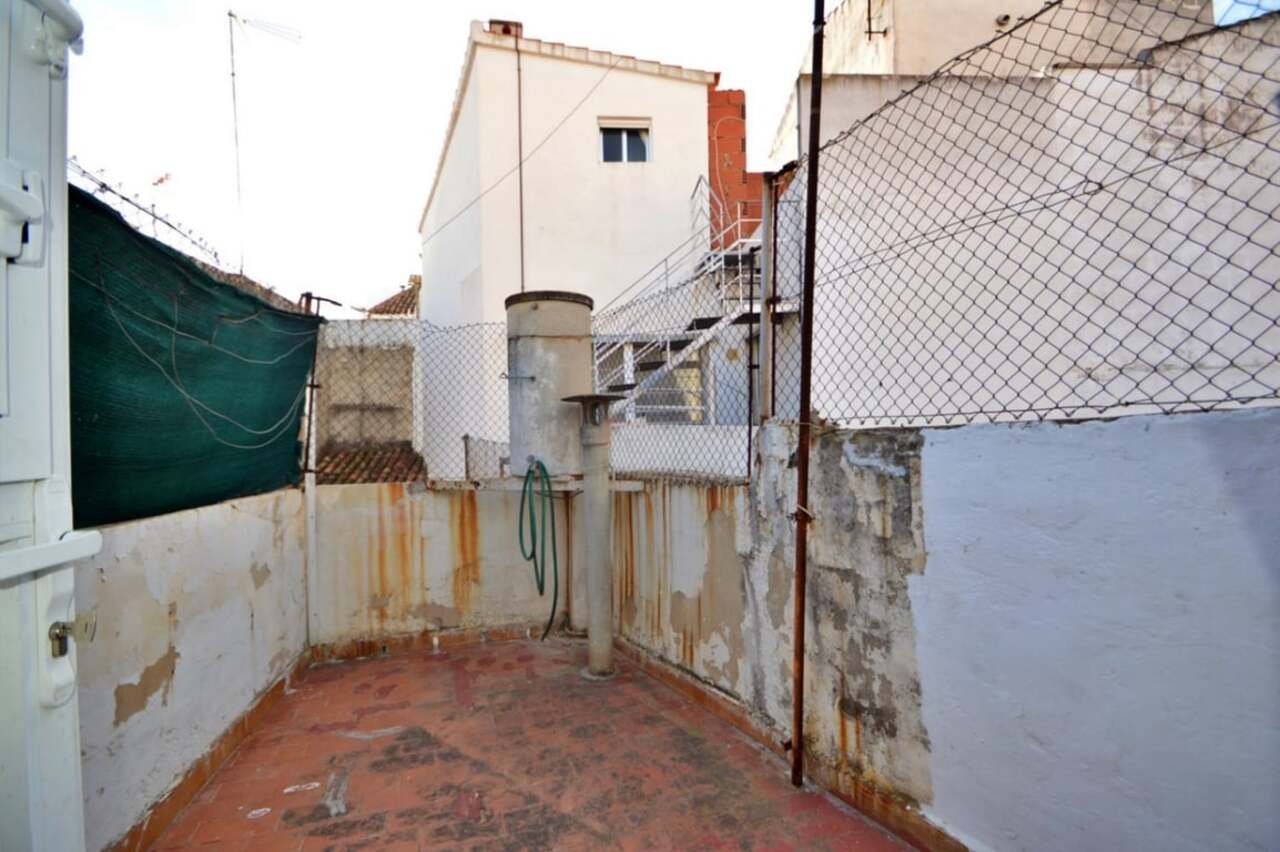 DHJD332: Town House  in Denia