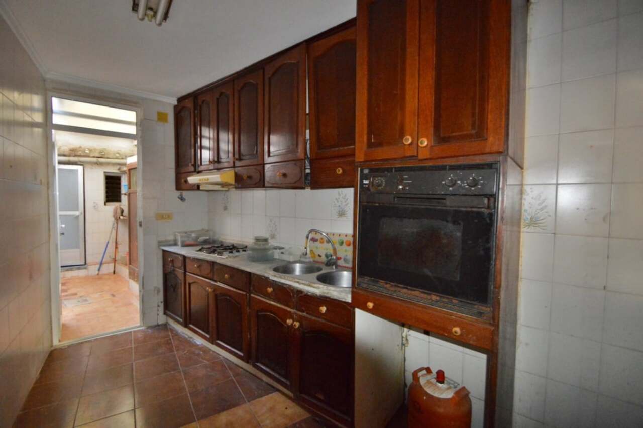 DHJD332: Town House  in Denia