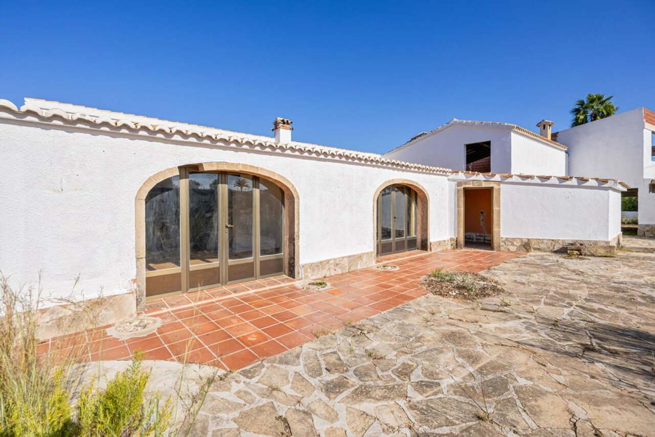 DHJ808A: Commercial Property  in Javea