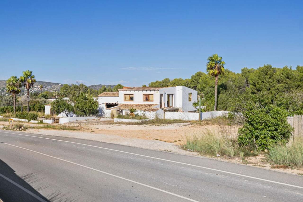 DHJ808A: Commercial Property  in Javea