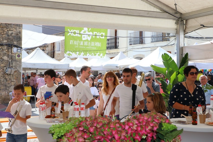  Become a part of the community and live a more fulfilled life in Spain.Spain News |  Become a part of the community and live a more fulfilled life in Spain.