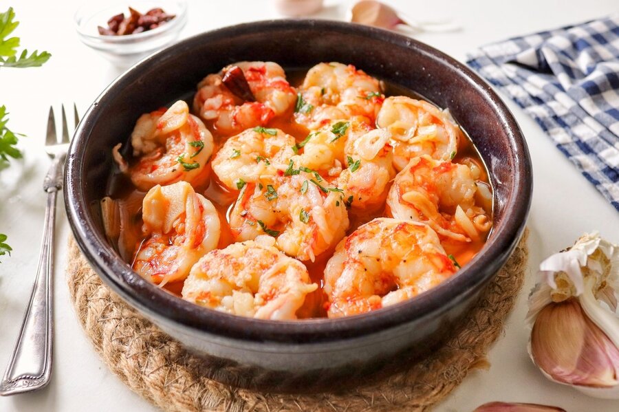Gambas al Ajillo- A rustic Spanish dish to go with a freshly baked barra de pan!Spain News | Gambas al Ajillo- A rustic Spanish dish to go with a freshly baked barra de pan!