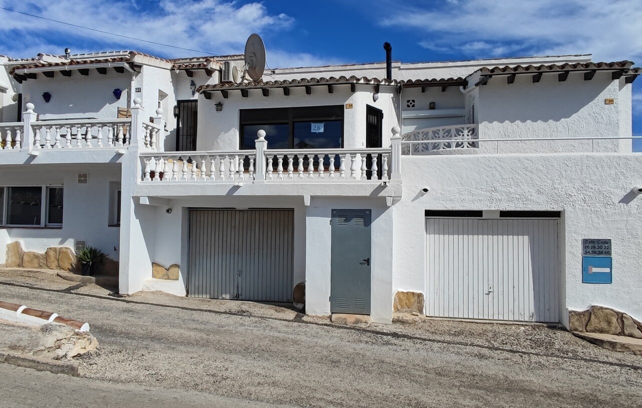 For sale: 4 bedroom house / villa in Moraira, Costa Blanca