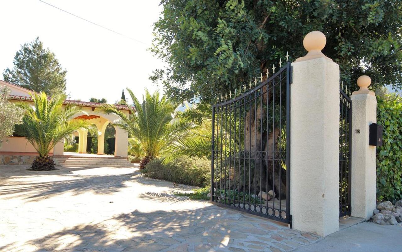 3 bedroom house / villa for sale in Parcent, Costa Blanca